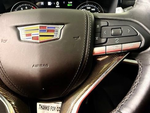 Used 2024 Cadillac XT6 Sport w/ Platinum Package AWD/4WD image 46