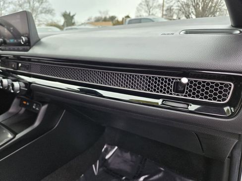 Certified 2024 Honda Civic Sport image 17