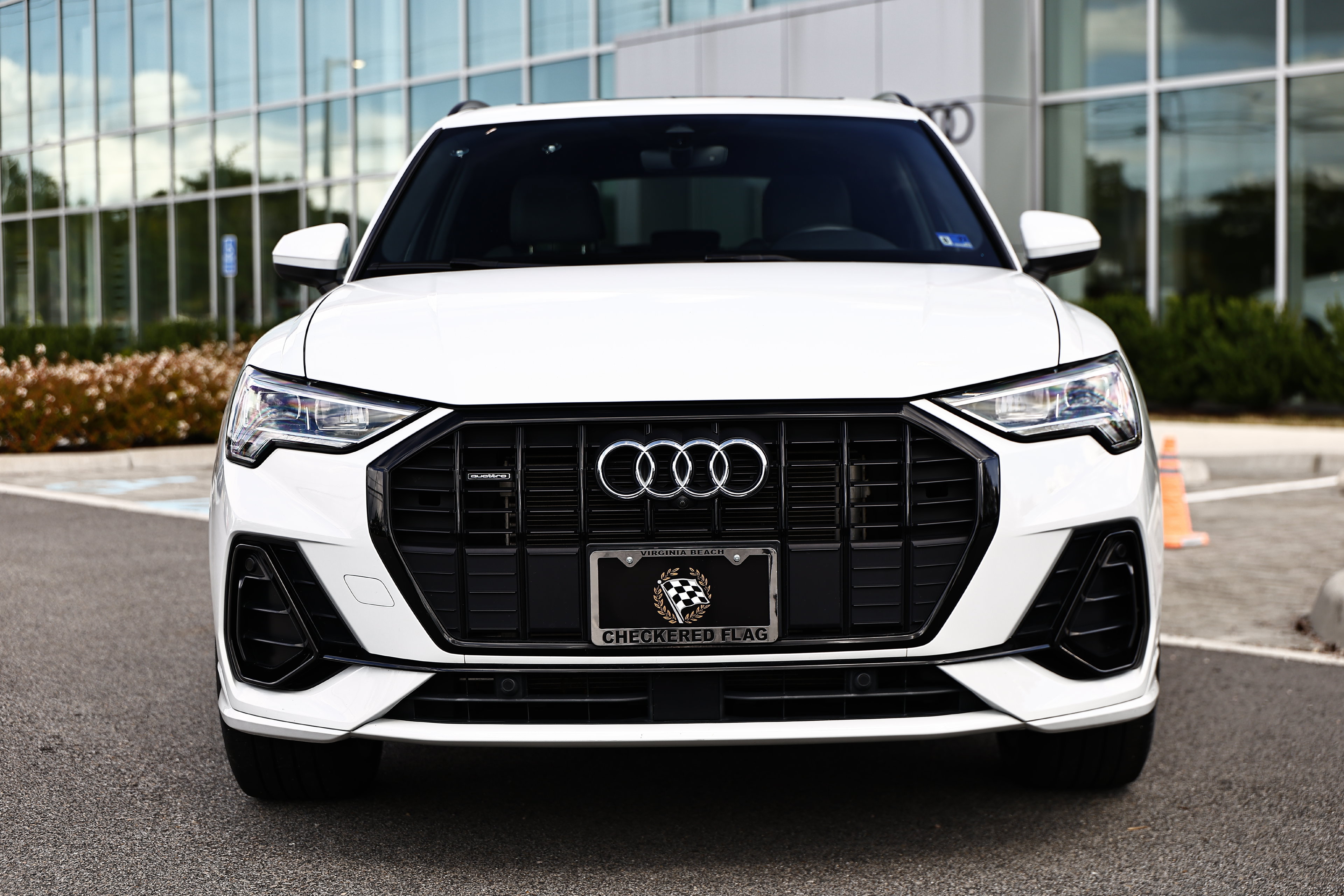 Used 2022 Audi Q3 2.0T Premium Plus w/ Premium Plus Package AWD/4WD image 13