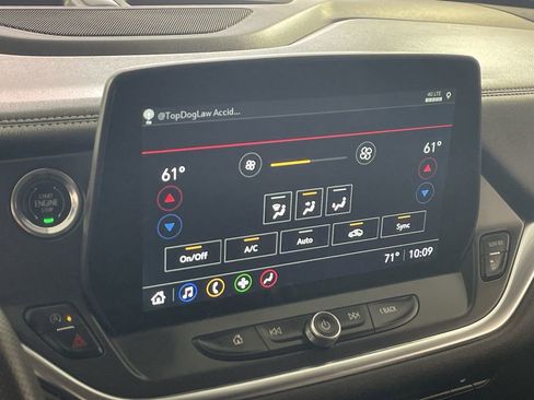 Used 2024 Chevrolet Blazer LT image 16