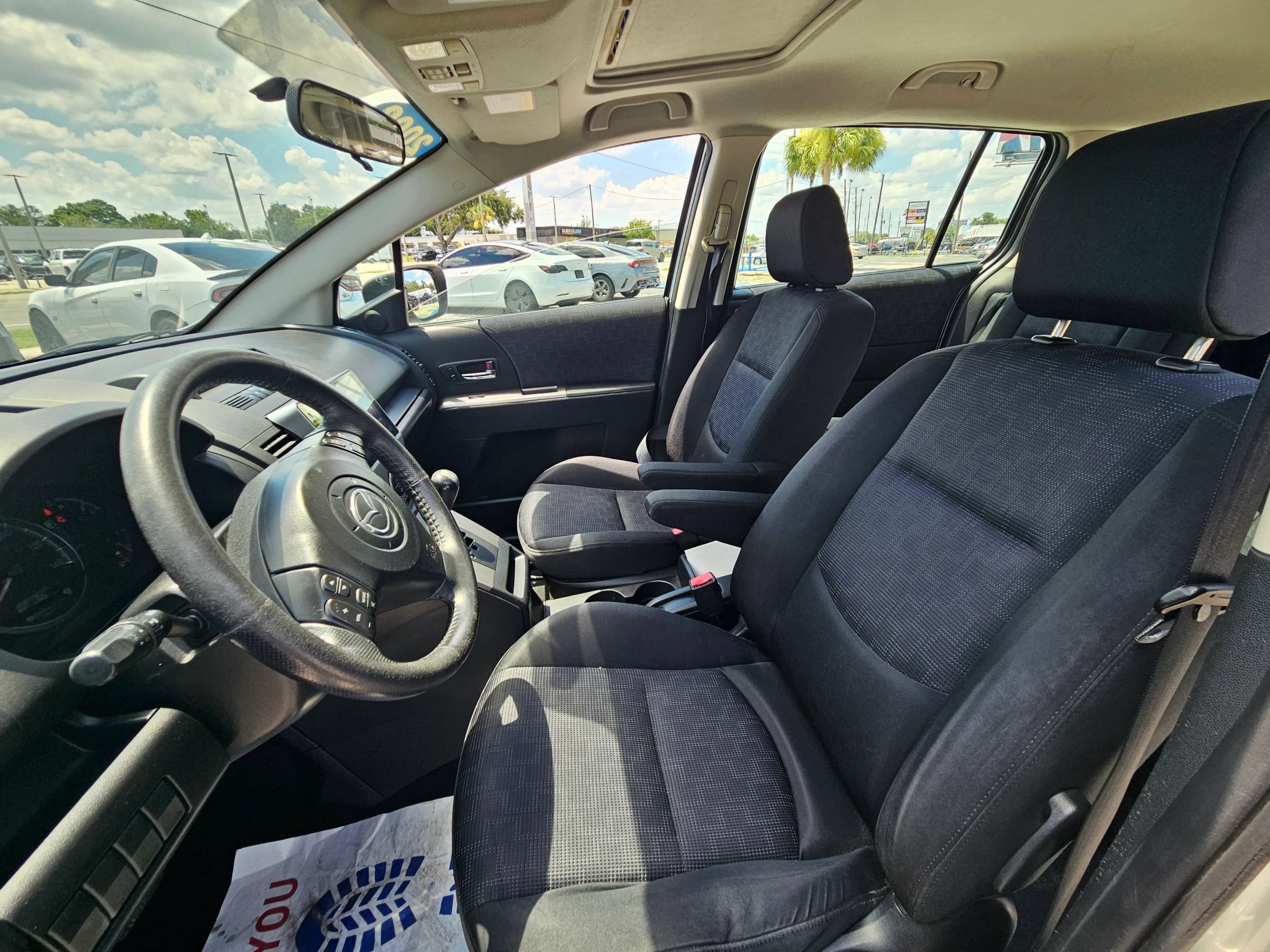 Used 2008 MAZDA MAZDA5 Touring FWD image 14