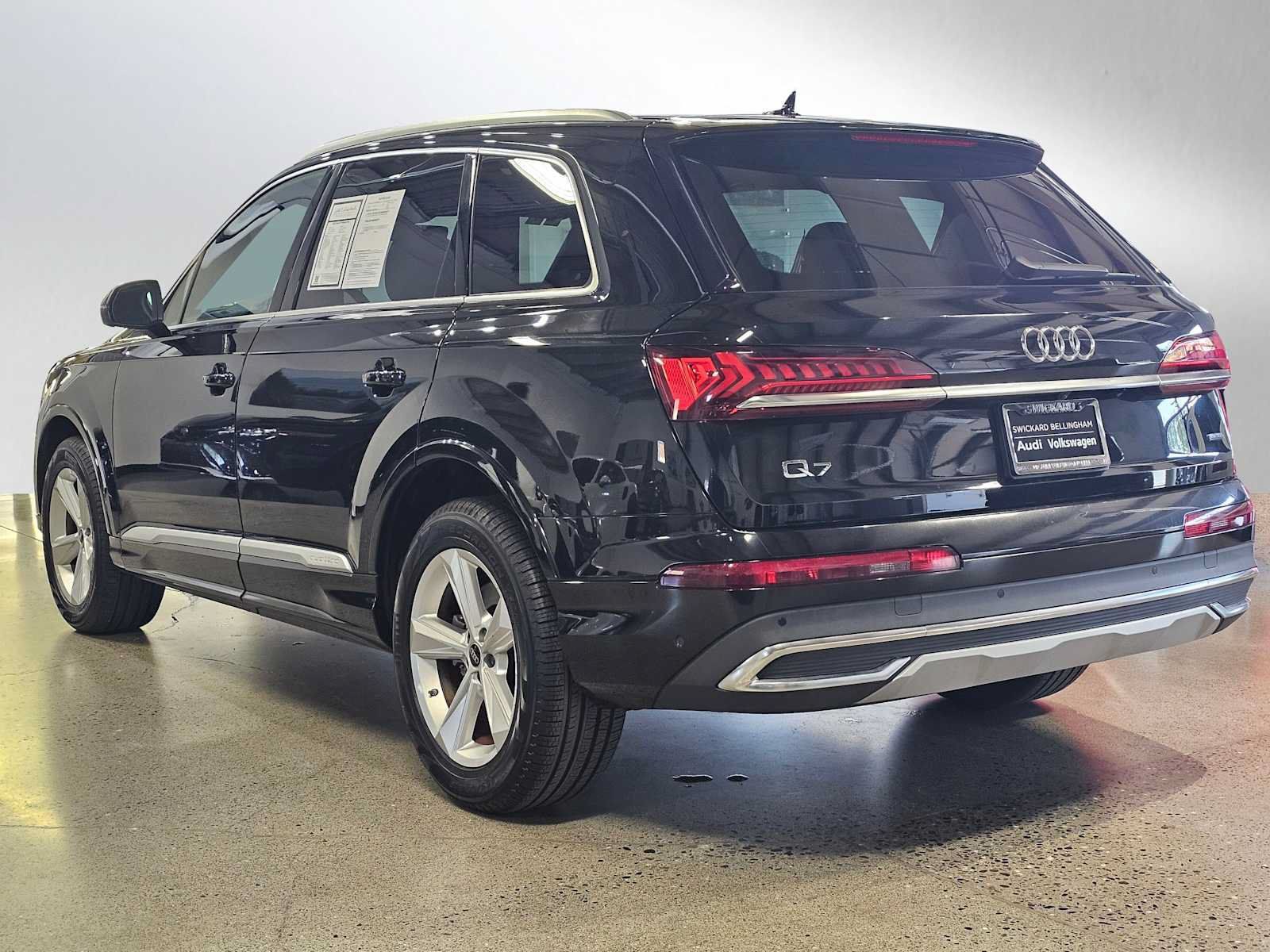 Used 2023 Audi Q7 2.0T Premium Plus w/ Premium Plus Package AWD/4WD image 5