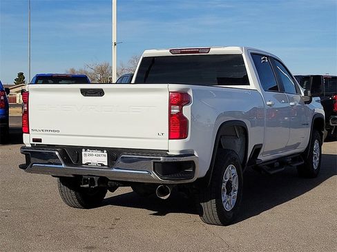 Used 2021 Chevrolet Silverado 2500 LT w/ Z71 Off-Road Package image 10