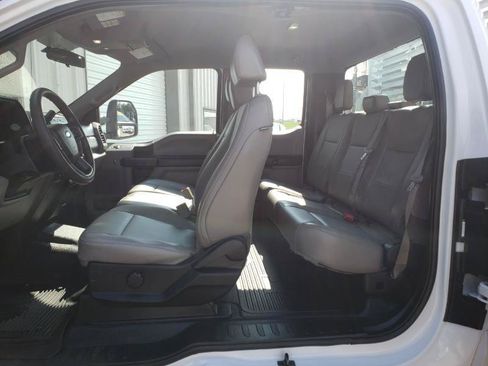 Used 2018 Ford F350 XL w/ Power Equipment Group AWD/4WD image 21