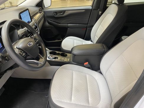 Used 2025 Ford Escape Active image 20