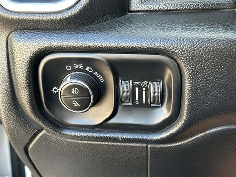 Used 2019 RAM 2500 Big Horn image 16