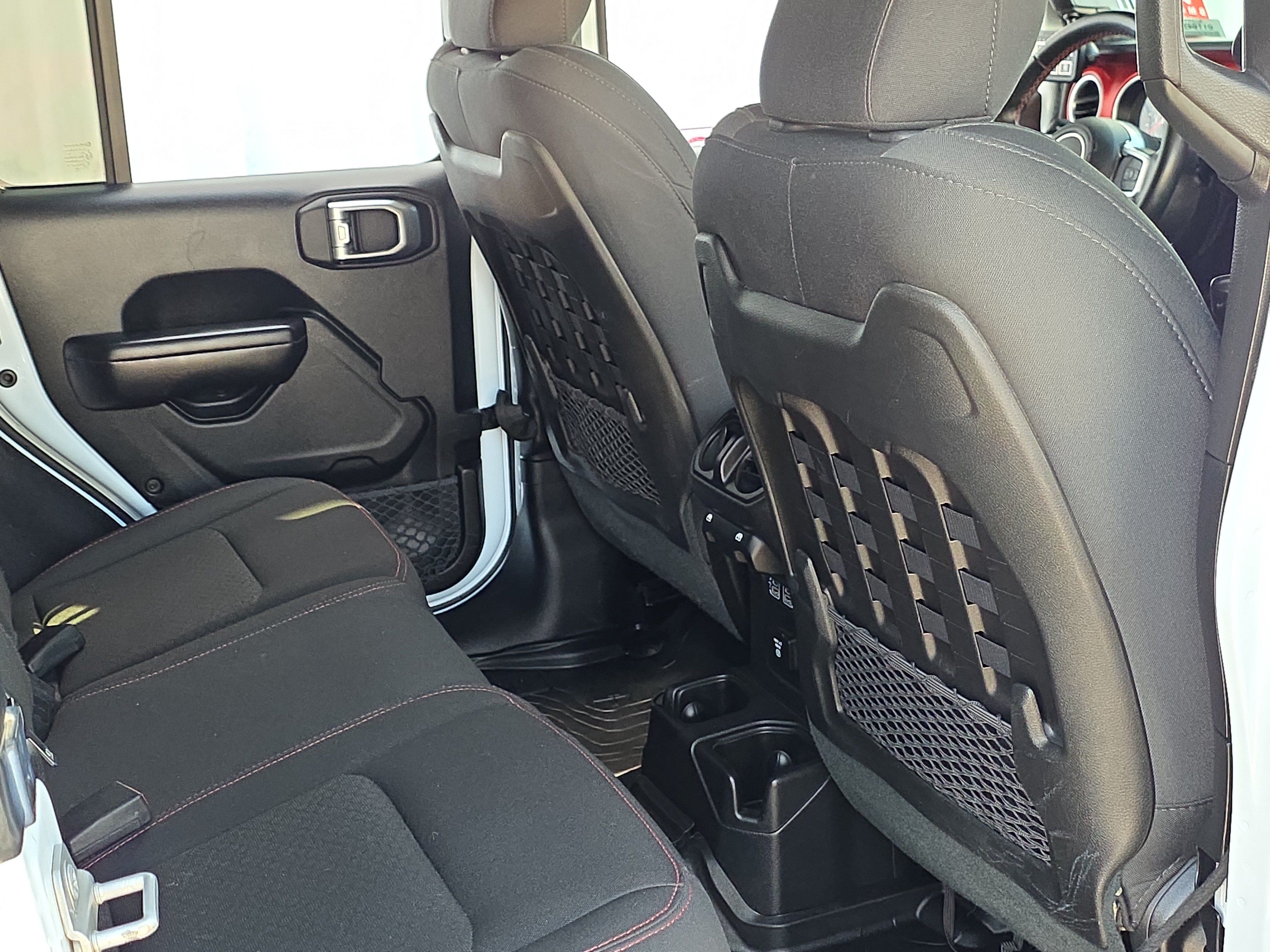 Used 2019 Jeep Wrangler Unlimited Rubicon AWD/4WD image 32