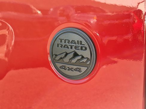 Used 2025 Jeep Wrangler Sport image 30