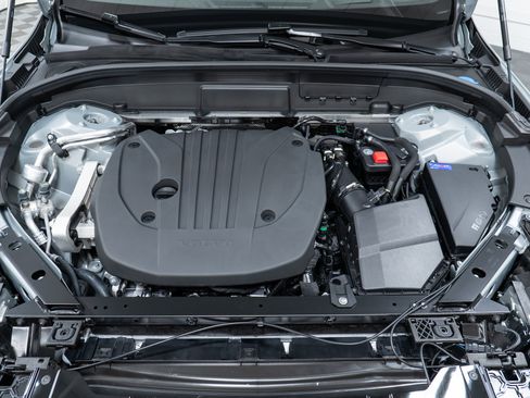 New 2026 Volvo XC60 B5 Ultra w/ Climate Package image 9