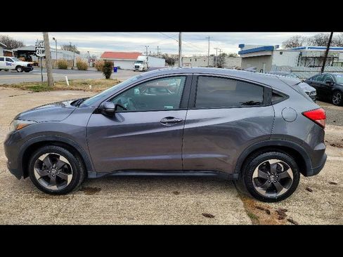 Used 2018 Honda HR-V EX image 1