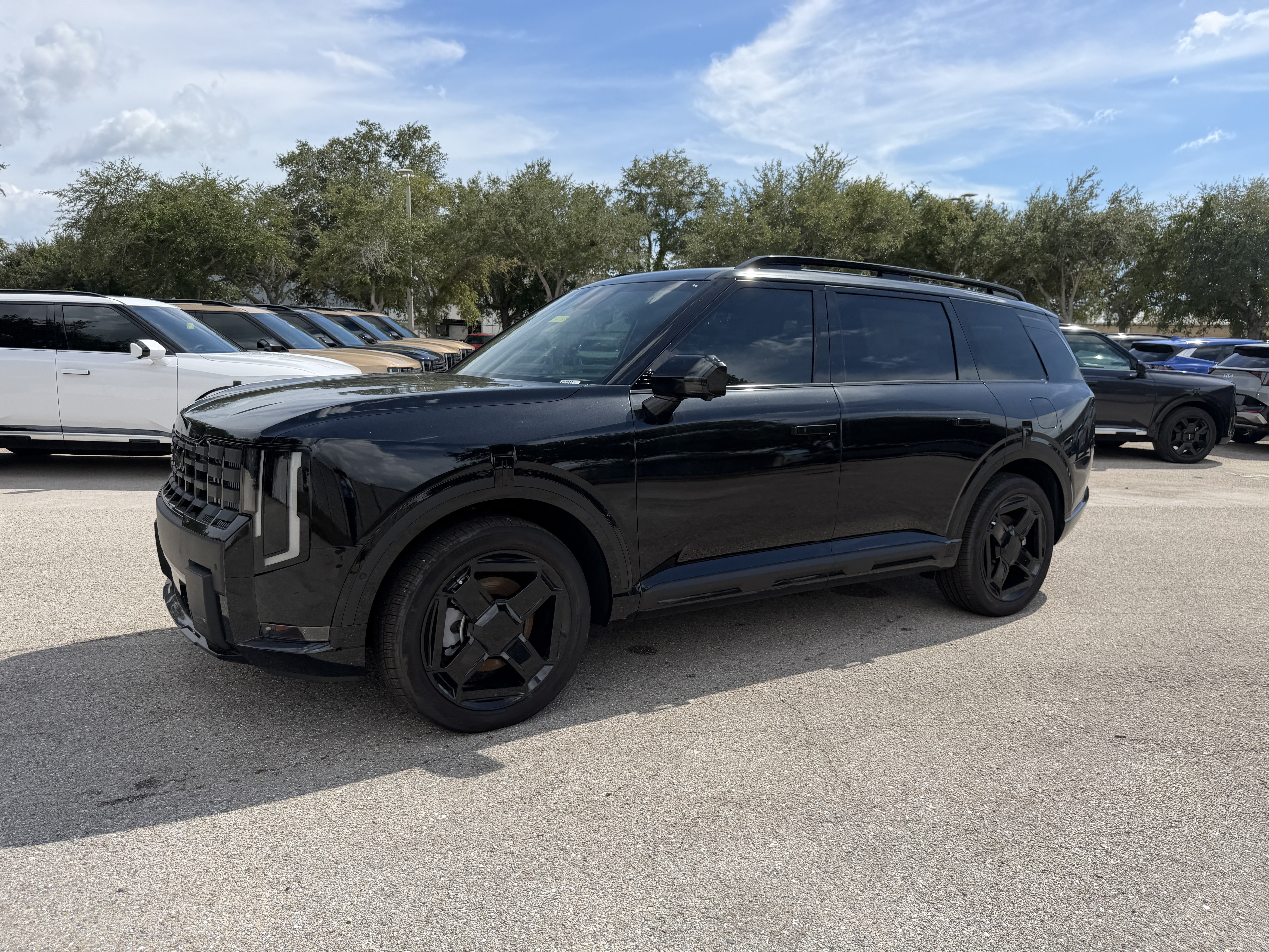 New 2027 Kia Telluride X-Line SX Prestige w/ Towing Package AWD/4WD image 7