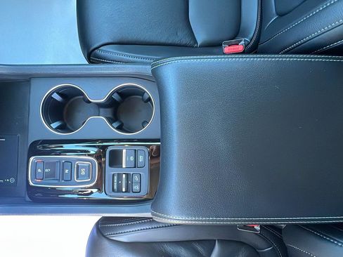 New 2025 Honda Pilot EX-L image 24