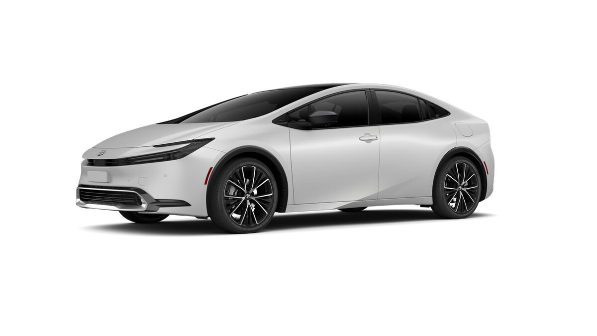 New 2027 Toyota Prius Limited w/ Limited Premium Package FWD image 2