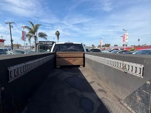 Used 2019 Ford F450 XL w/ Power Equipment Group image 5