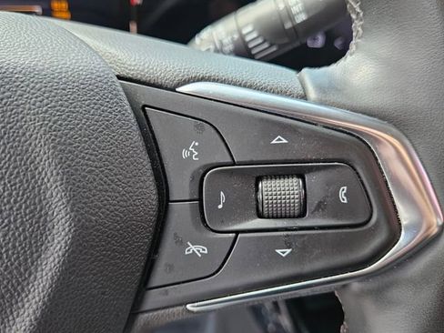 Used 2024 Chevrolet Trax LT w/ Driver Confidence Package image 33