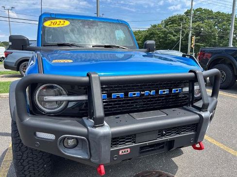 Certified 2022 Ford Bronco Wildtrak AWD/4WD image 2