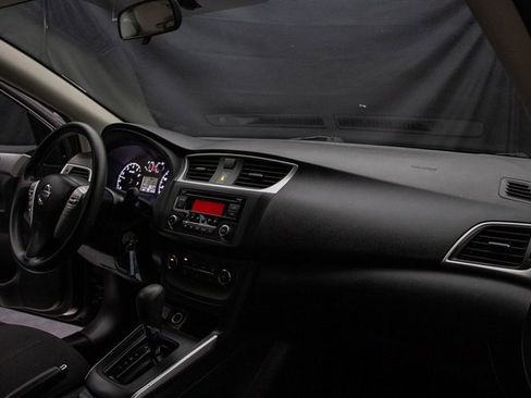 Used 2017 Nissan Sentra S image 14