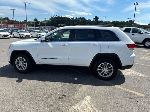 Used 2021 Jeep Grand Cherokee Laredo AWD/4WD image 6