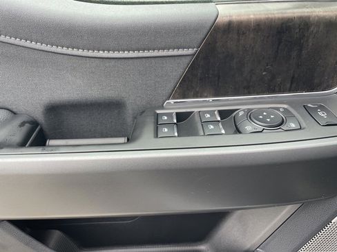 New 2026 Ford F350 Lariat w/ Black Appearance Package image 19