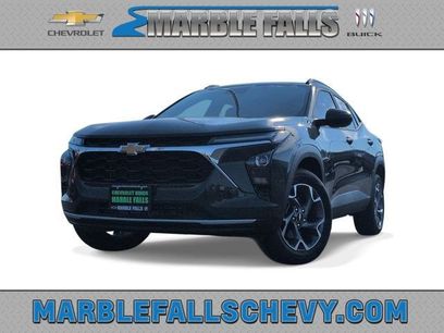 Certified 2025 Chevrolet Trax LT w/ Driver Confidence Package