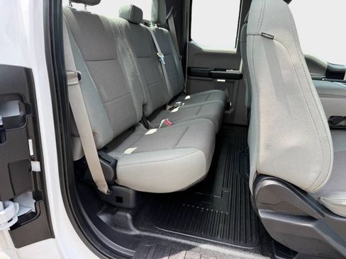 Used 2017 Ford F250 XL w/ Power Equipment Group AWD/4WD image 7