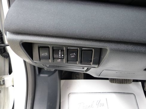 Used 2025 Subaru Outback Premium w/ Popular Package #1 AWD/4WD image 25