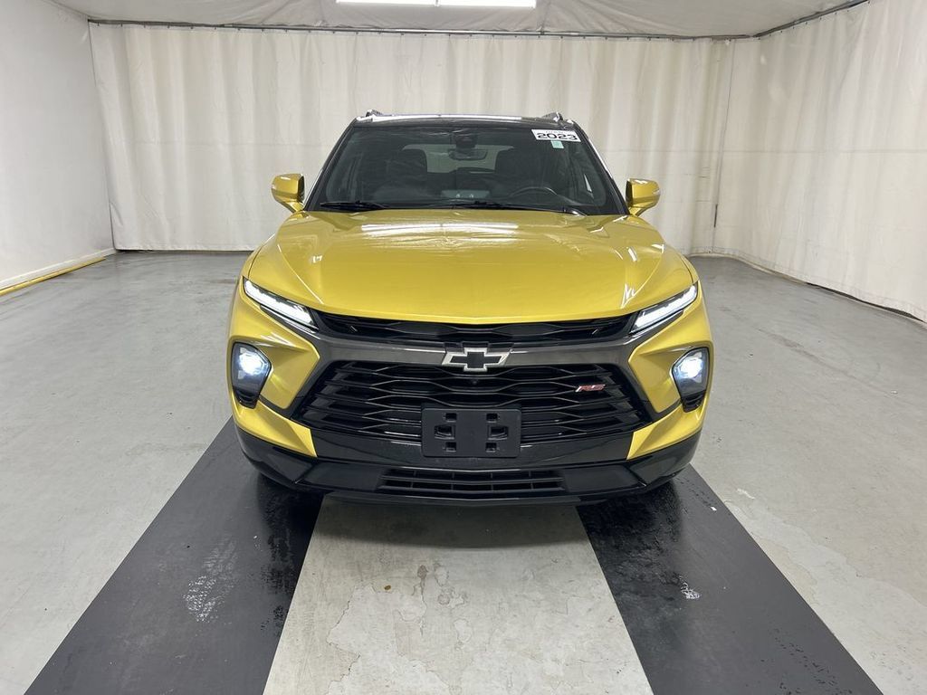 Certified 2023 Chevrolet Blazer RS w/ Driver Confidence II Package AWD/4WD image 3