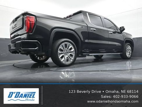 Used 2020 GMC Sierra 1500 Denali w/ Denali Premium Package AWD/4WD image 12