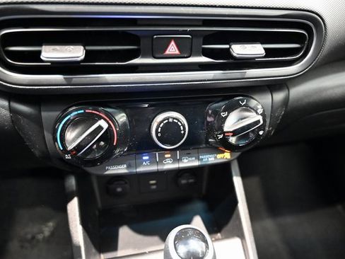 Used 2022 Hyundai Kona SEL w/ Cargo Package image 17