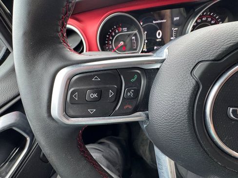 Used 2020 Jeep Gladiator Rubicon w/ Uconnect 4C Nav & Sound Group AWD/4WD image 13