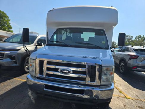 Used 2008 Ford E-350 and Econoline 350 Super Duty RWD image 8