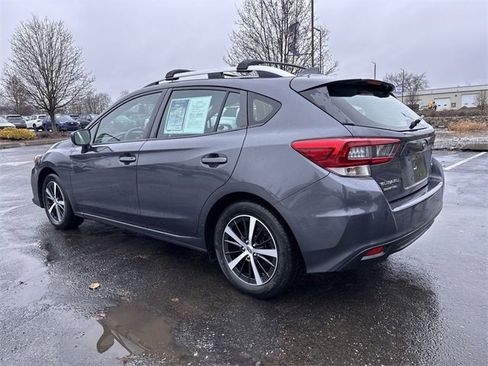 Used 2023 Subaru Impreza Premium image 8