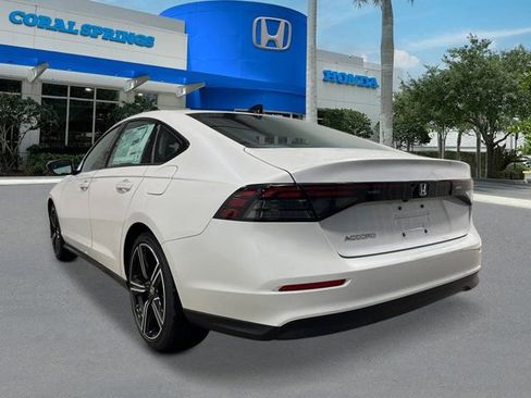 New 2026 Honda Accord SE image 3