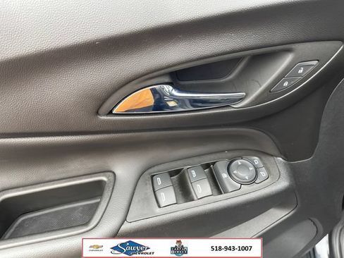 Used 2022 Chevrolet Equinox LT AWD/4WD image 11