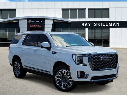 Used 2024 GMC Yukon Denali Ultimate w/ LPO, Illumination Package AWD/4WD image 1