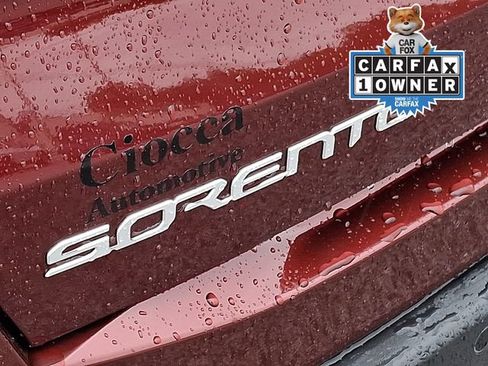Used 2025 Kia Sorento S AWD/4WD image 30