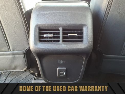 Used 2021 Chevrolet Equinox LT FWD image 30