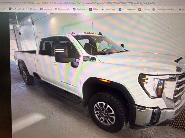 Used 2025 GMC Sierra 3500 SLE RWD image 1