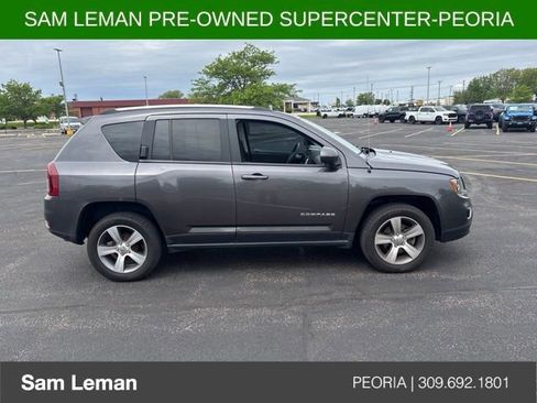 Used 2017 Jeep Compass High Altitude FWD image 3