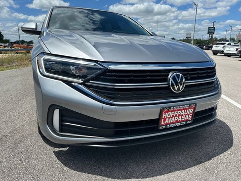 Used 2024 Volkswagen Jetta SEL FWD image 8