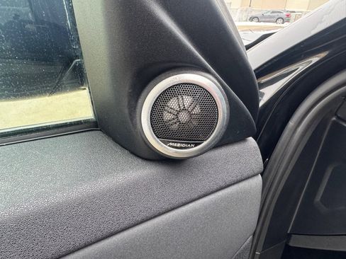 Used 2020 Land Rover Range Rover Evoque SE image 12