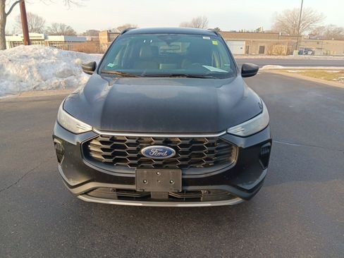Used 2025 Ford Escape ST-Line image 19