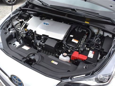 Used 2022 Toyota Prius LE FWD image 31