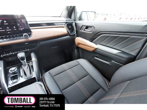 Used 2026 GMC Canyon AT4 w/ Nightfall Essentials Package AWD/4WD image 11
