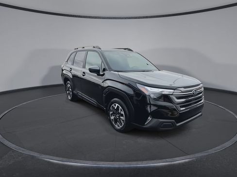 Used 2026 Subaru Forester Premium AWD/4WD image 3