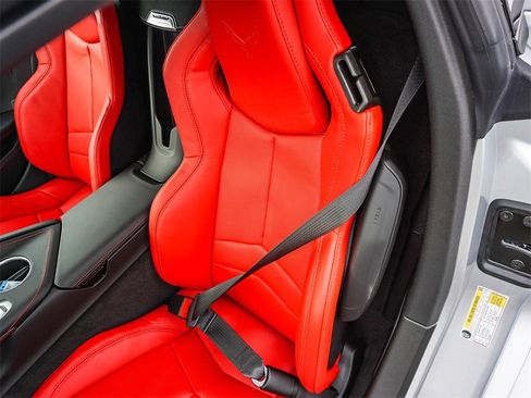 New 2026 Chevrolet Corvette Stingray Coupe w/ Battery Protection Package image 25