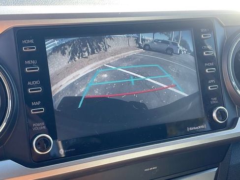 Used 2022 Toyota Tacoma SR5 image 39