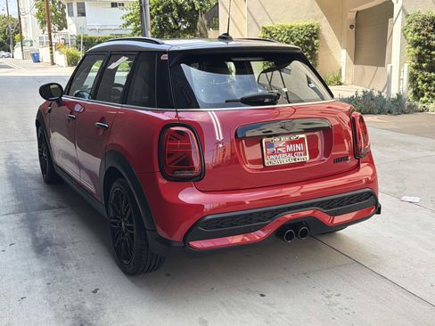 Certified 2023 MINI Cooper S FWD image 3