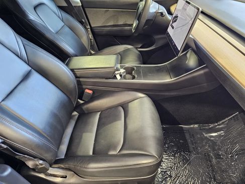 Used 2020 Tesla Model Y Performance AWD/4WD image 7