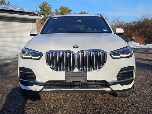 Used 2023 BMW X5 xDrive40i w/ Premium Package image 10